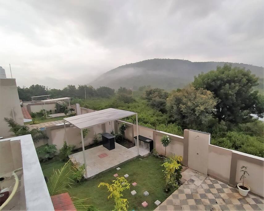 Nine Hill Villa - 2Bhk Private Villa With Pool Udaipur Eksteriør billede