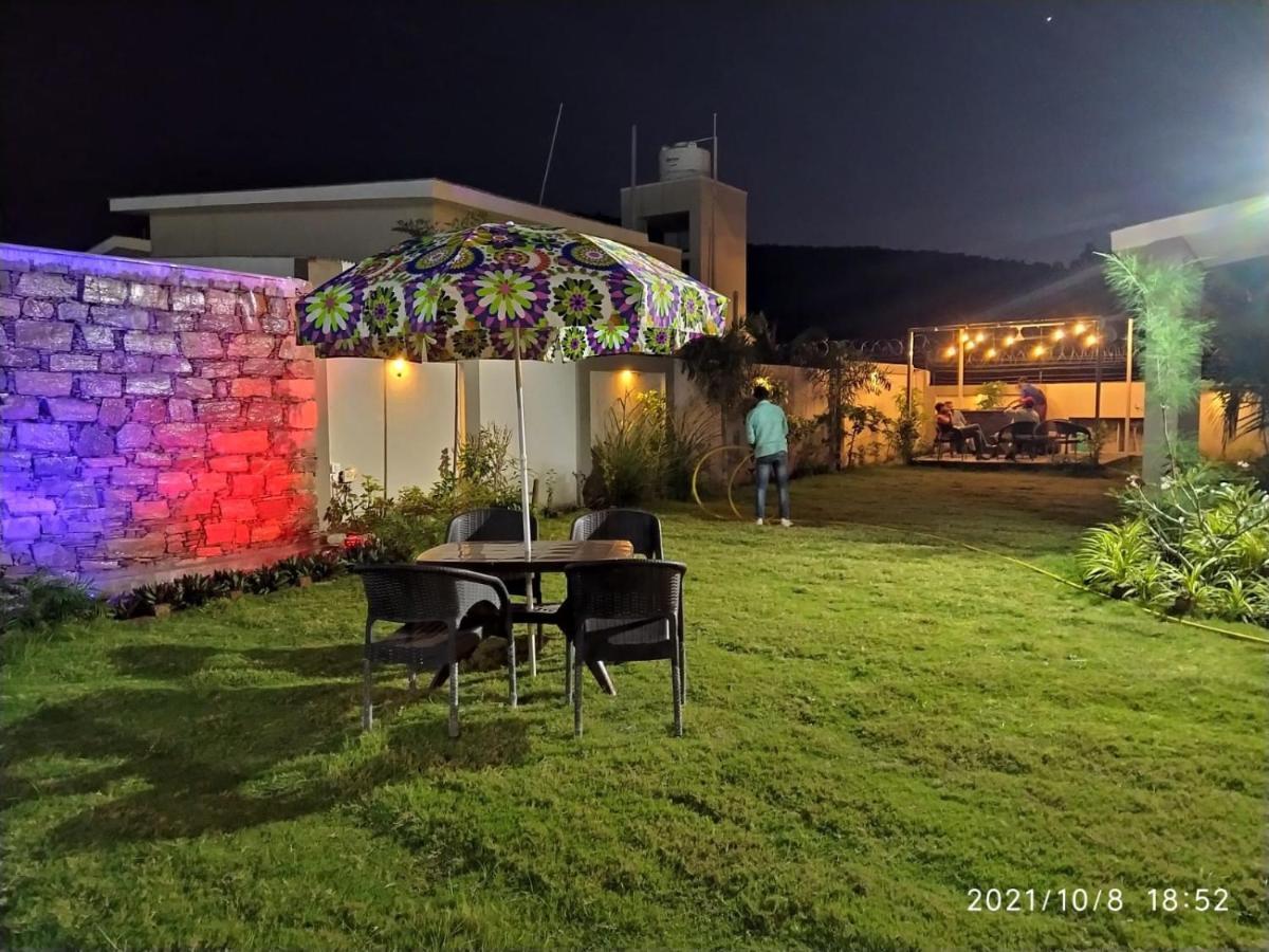 Nine Hill Villa - 2Bhk Private Villa With Pool Udaipur Eksteriør billede